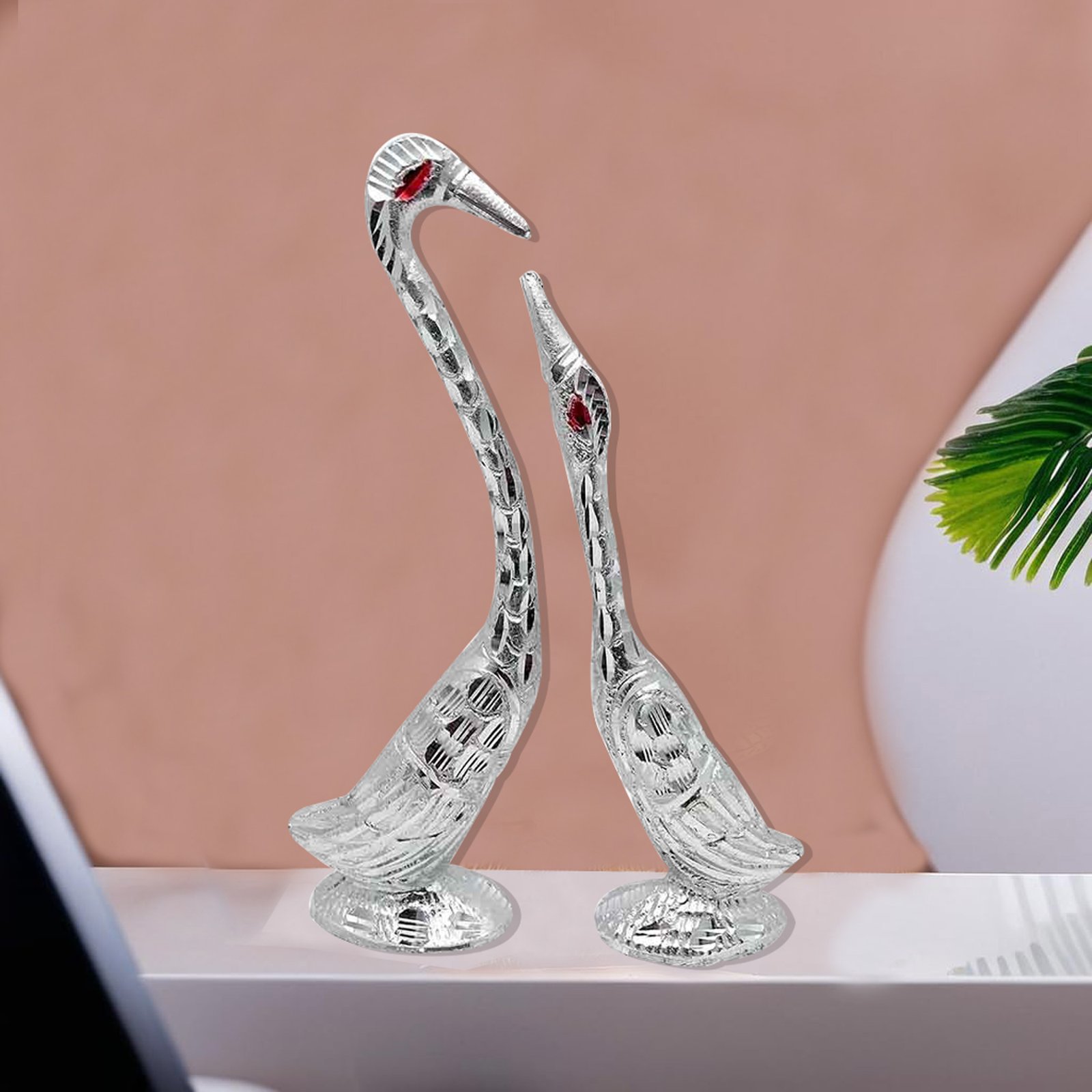Hans Pair White Metal Gift Showpiece 19 cm G13GX0069S000XZIH