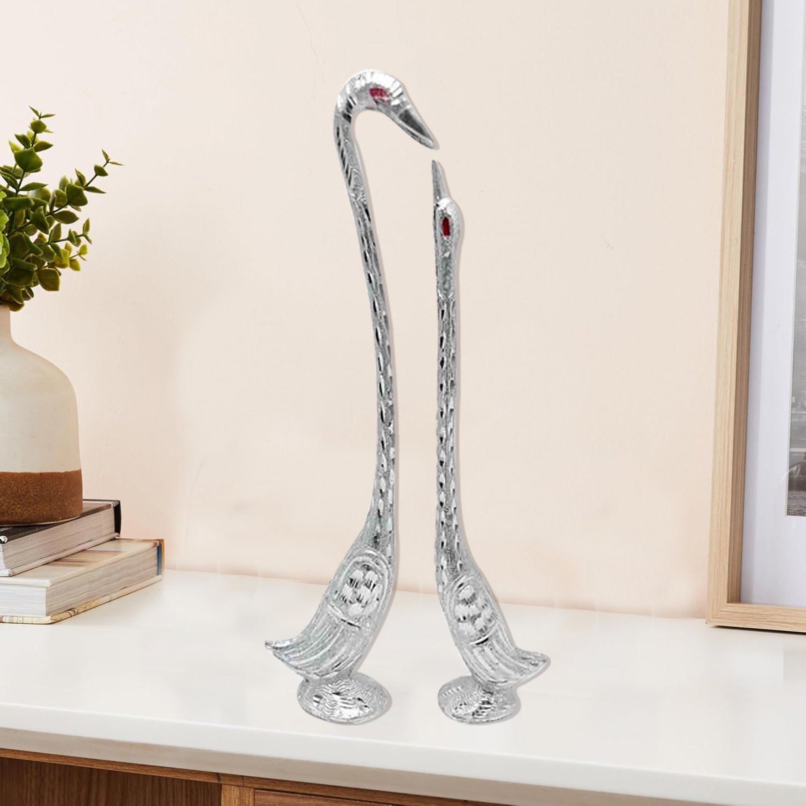 Swan Pair Sculpture White Metal Decorative Sculpture 33 cm G13GX0071S000XTAS