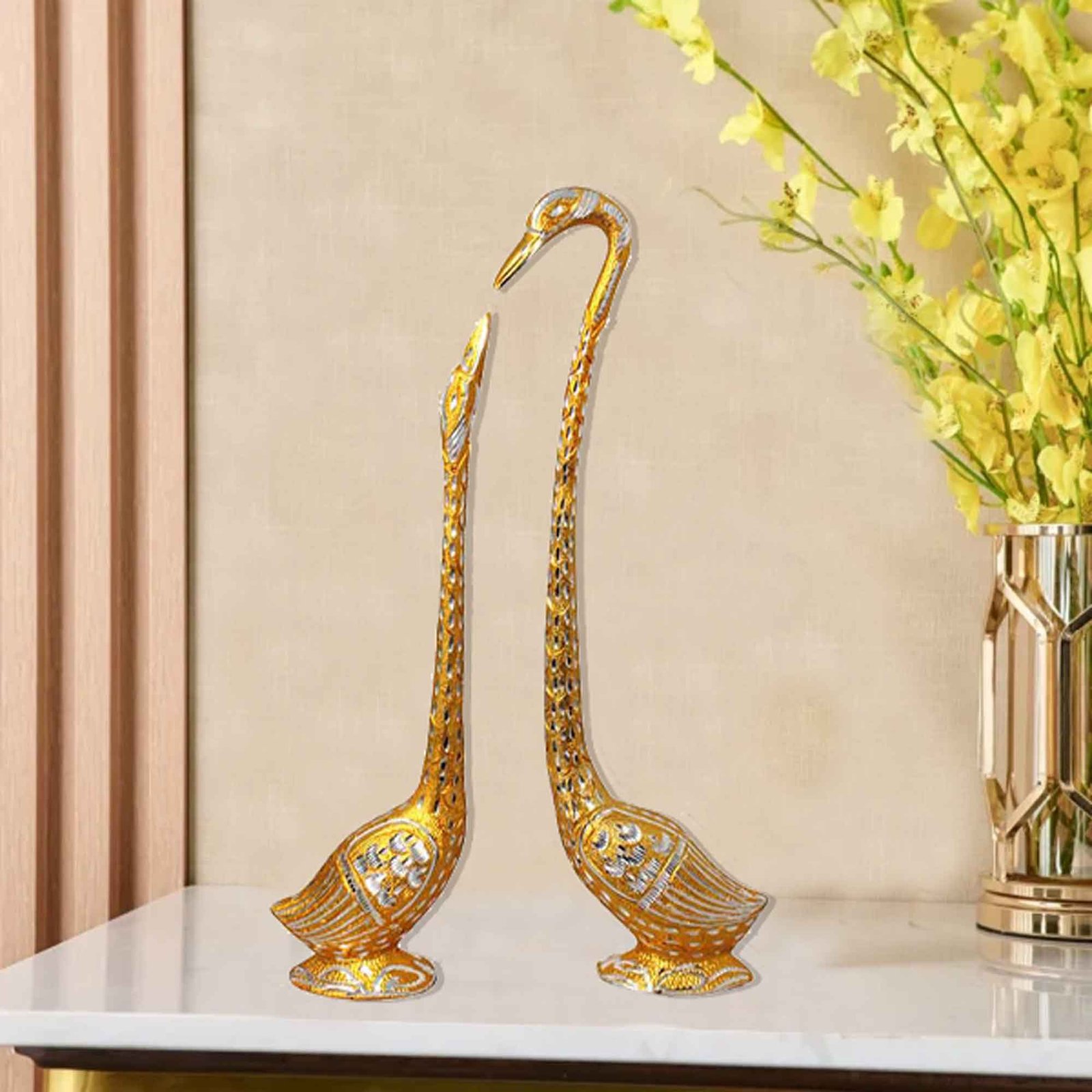 Swan Feng shui Bird Figurine White Metal Feng shui Bird Figurine 51 cm G13GX0077G000XASS