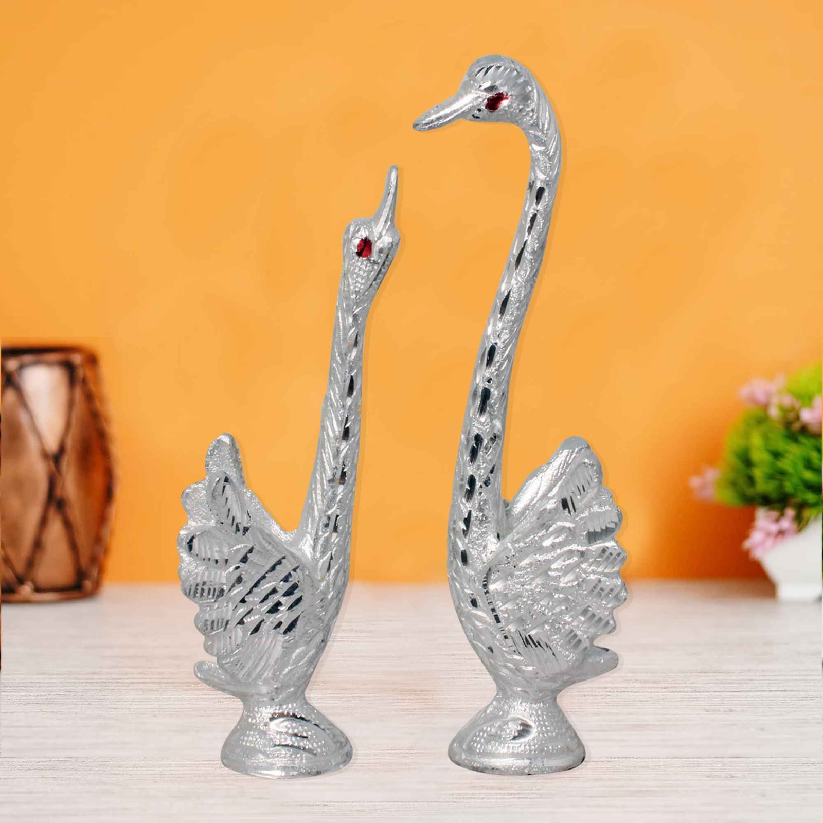 Pankh Saras White Metal Gift Article 20 cm G13GX0081S000XZNA