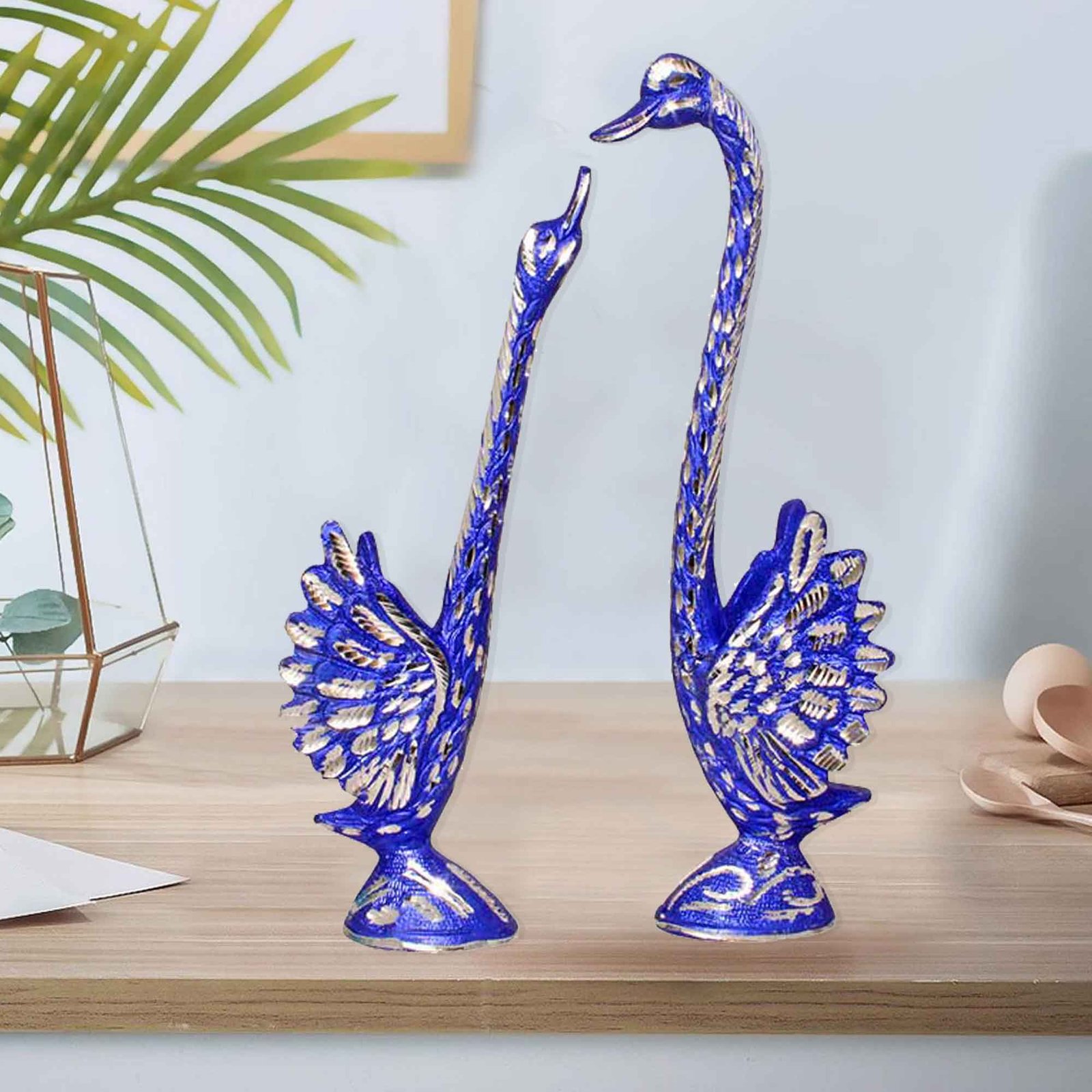 Swan Pair Sculpture White Metal Showpiece Sculpture 32 cm G13GX0084N000XHNS