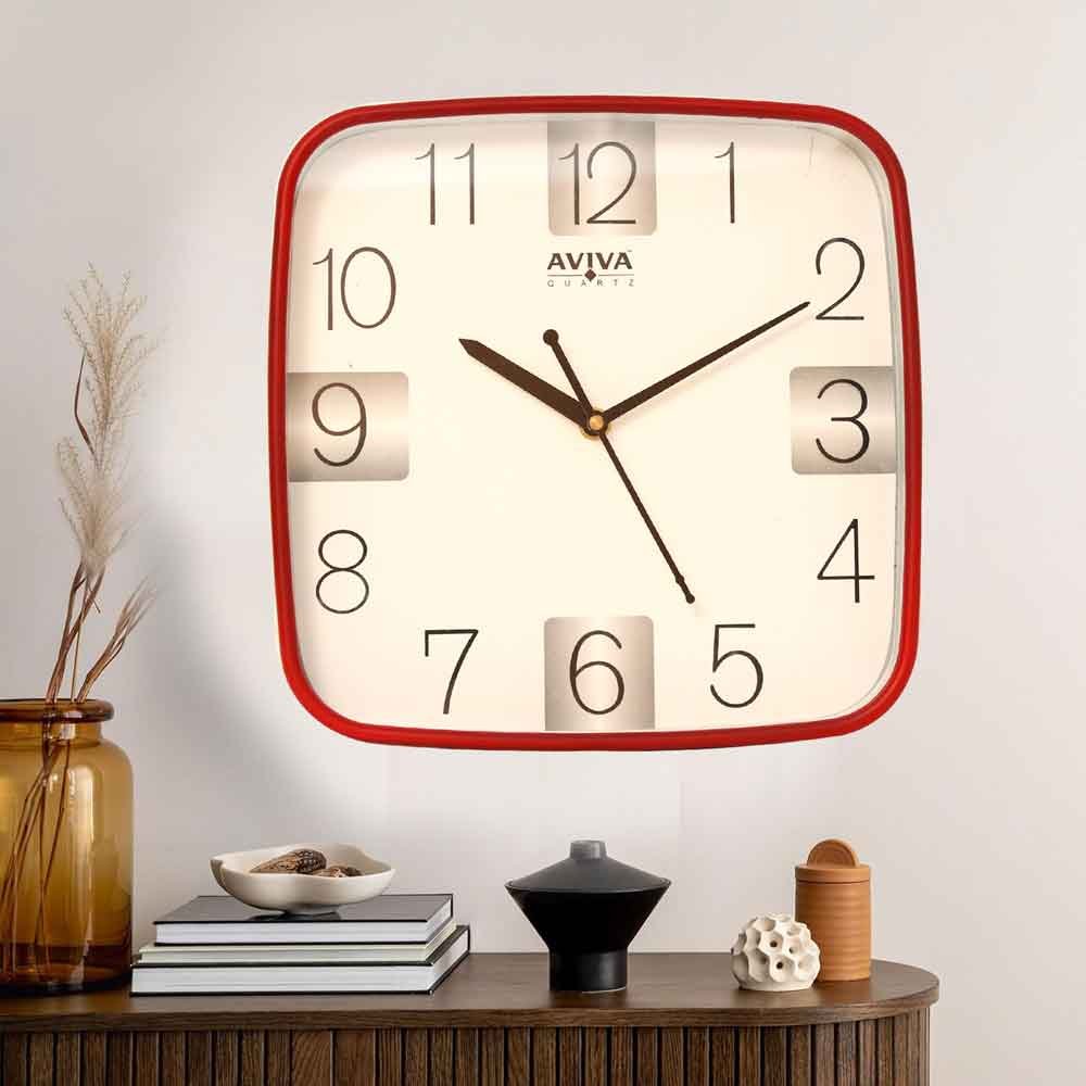 Square Shaped Wall Clock wall hanging showpiece 22.5 cm G26GX0120M