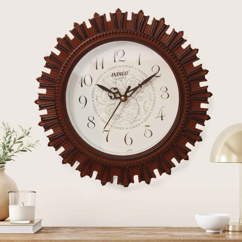 Vintage Type Round Wall clock unique wall decoration and for gifting 25 cm G26GX0125Y