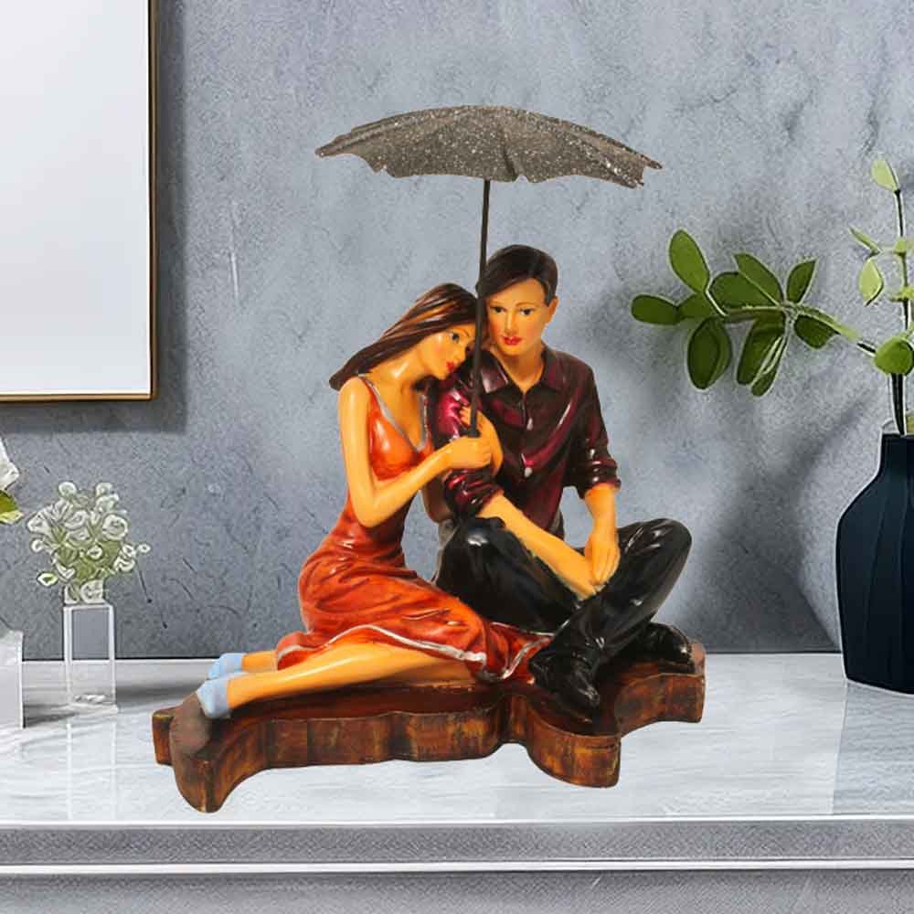 Sitting Couple Statue Gift showpiece for wedding day 19 cm G36GX0024O