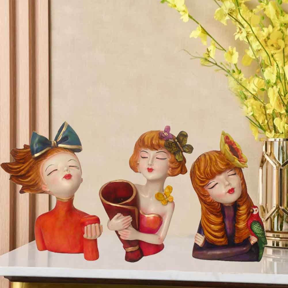 Decorative Lady Statue for tv unit and for gifting 25 cm G37GX0149P