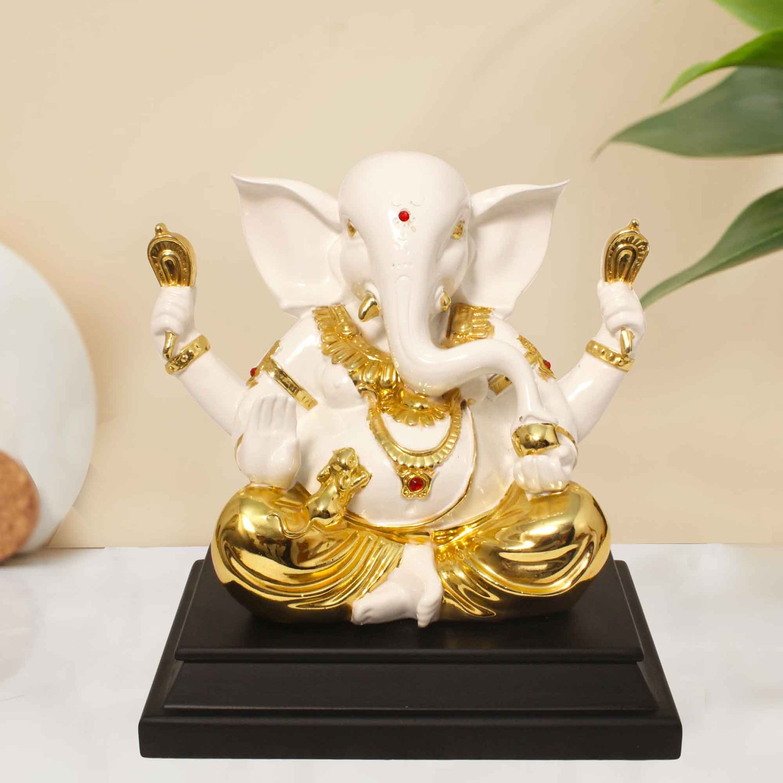 Gold Plated Lord Ganesha gift items for birthday 20 cm G50GX0011W000XPAS