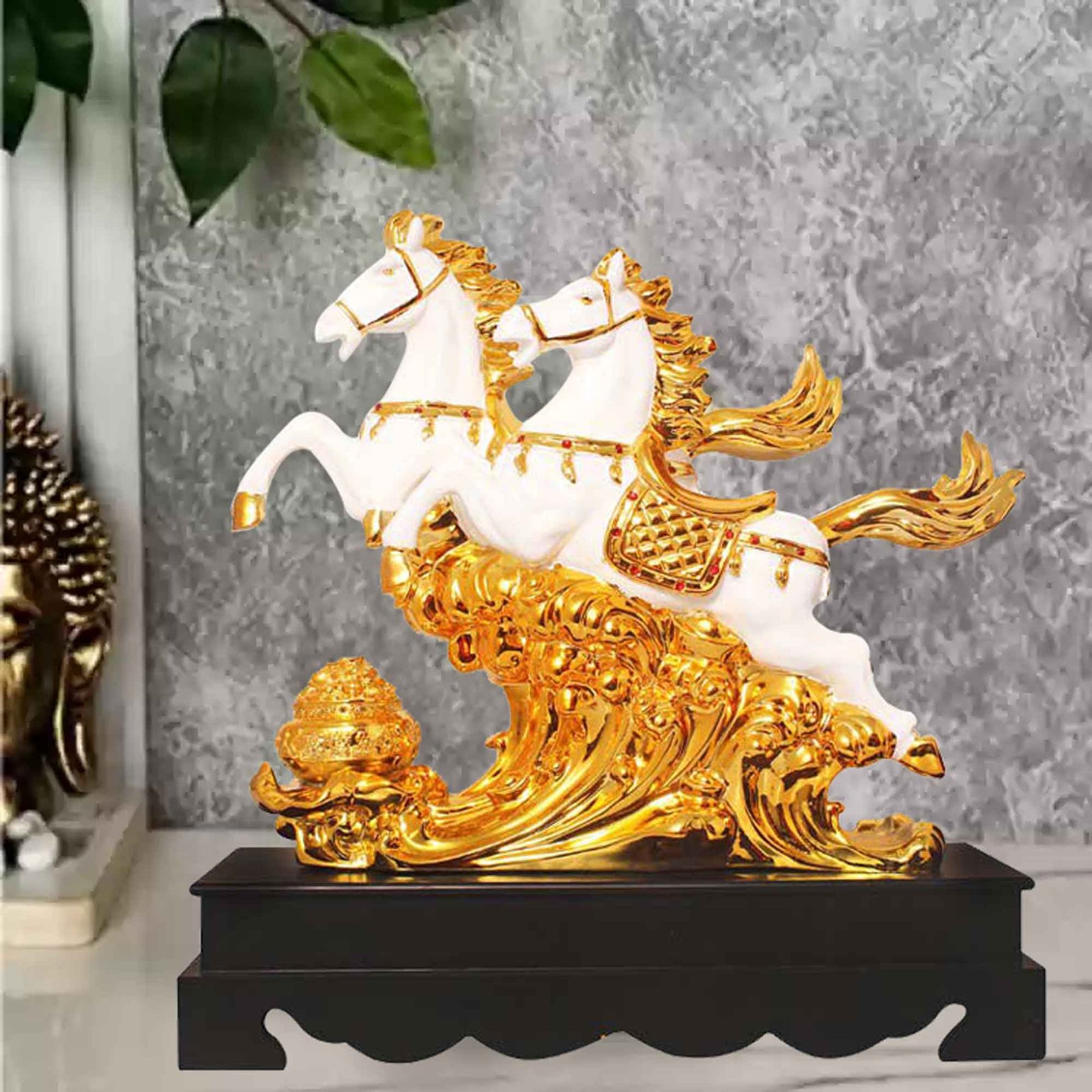 Gold Plated Horse Showpiece for home decoration and Wedding Gift 47 cm G50GX0032G000TOSS