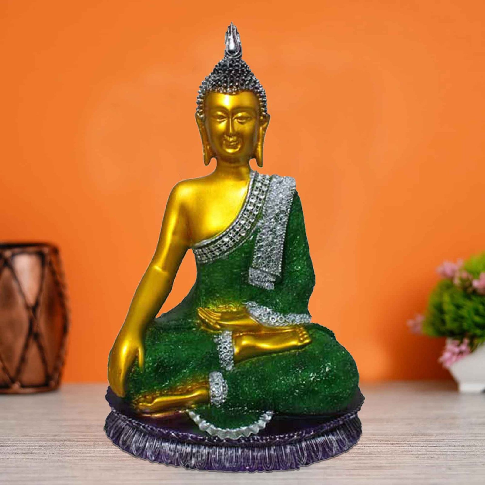 Meditating Buddha sculpture for living room Pearl Finish 27 cm G57GX1090BHSGZ