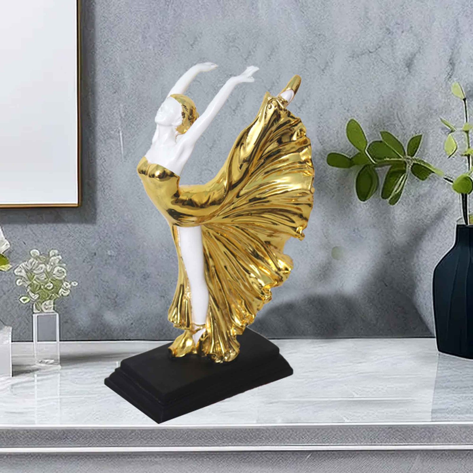 Decorative Gold Plated Lady artifacts for home decor and Anniversary Gifts 27 cm G79GX0078W