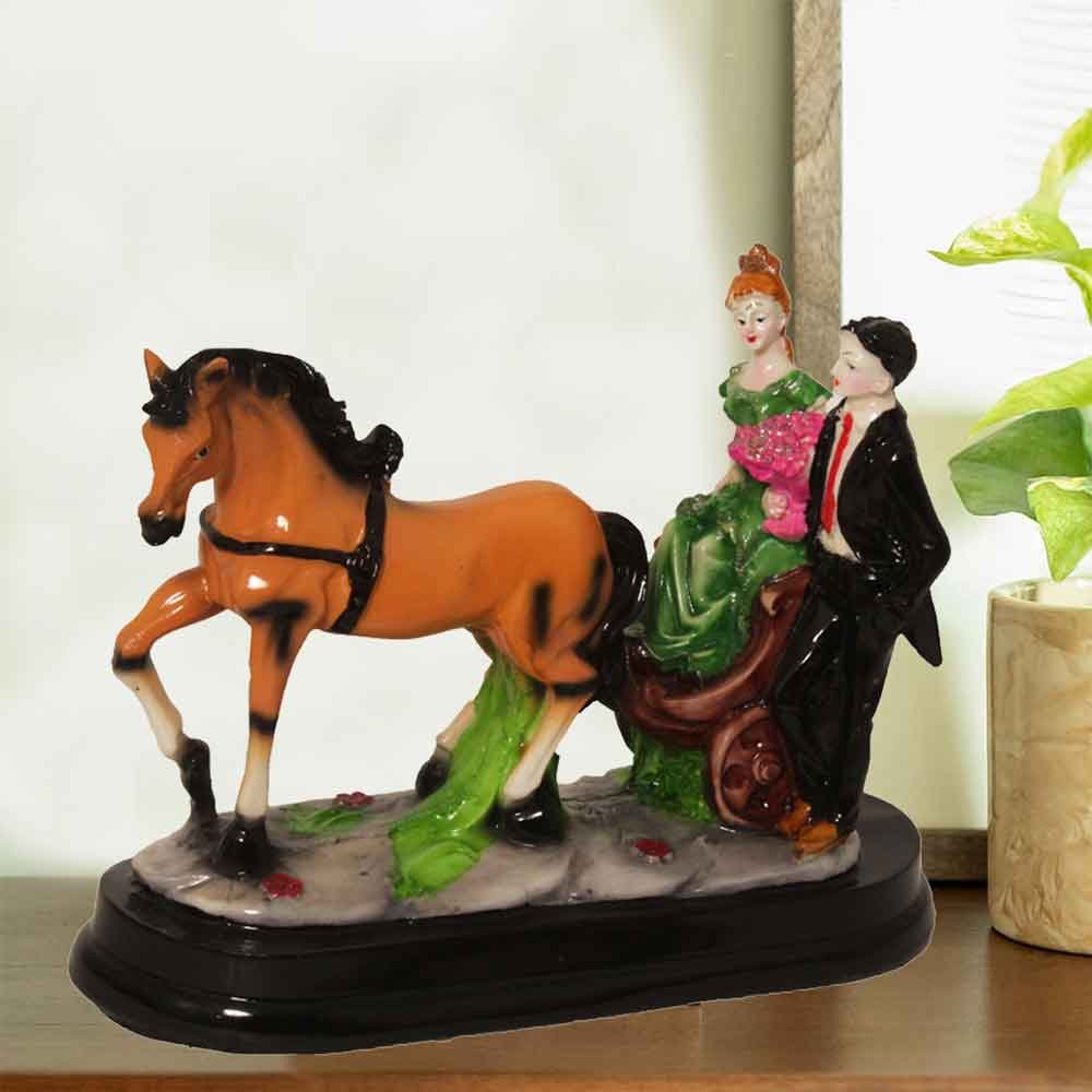Horse Cart Couple Statue for marriage anniversary return gift 19 cm G83GX0140M